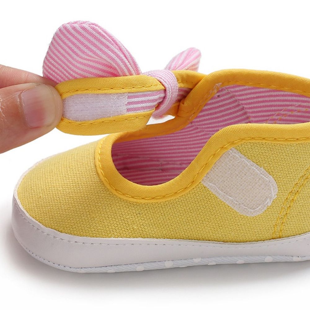 Sapatos Infantis De Velcro Com Laço
